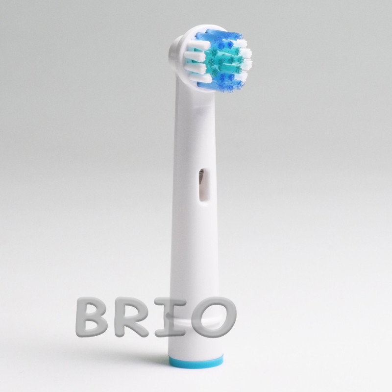 Насадки до електричних зубних щіток Oral b змінні середньої жорсткості Precision Clean EB20 для щоденного догляду