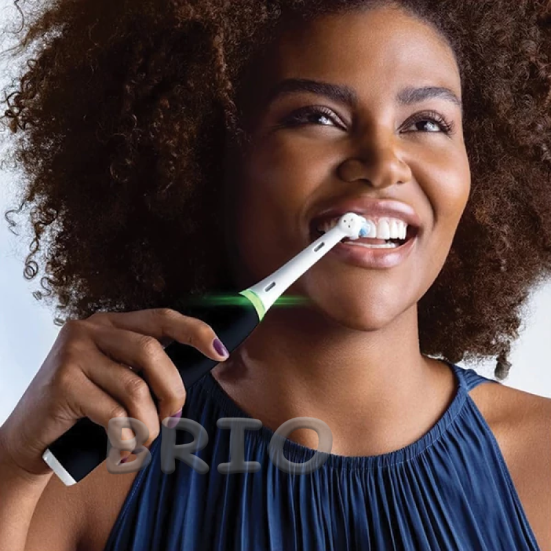 Електрична зубна щітка Braun Oral-B iO Series 3 Black (Чорна) — 3 режими + Smart датчик тиску