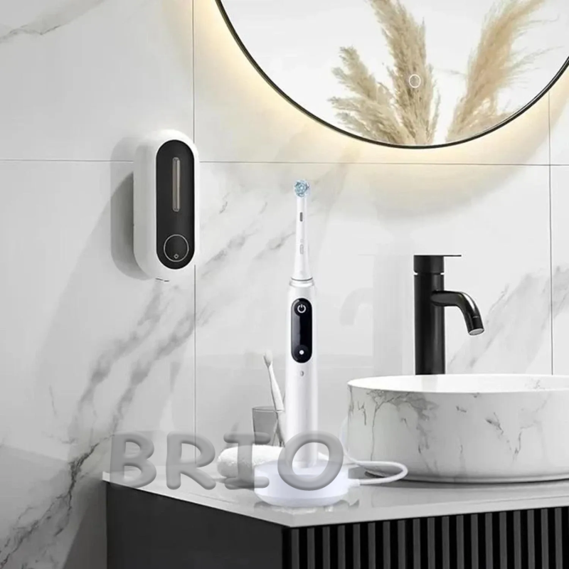 Магнітний зарядний пристрій для зубної щітки Braun Oral-B iO Series Type 3768 білий